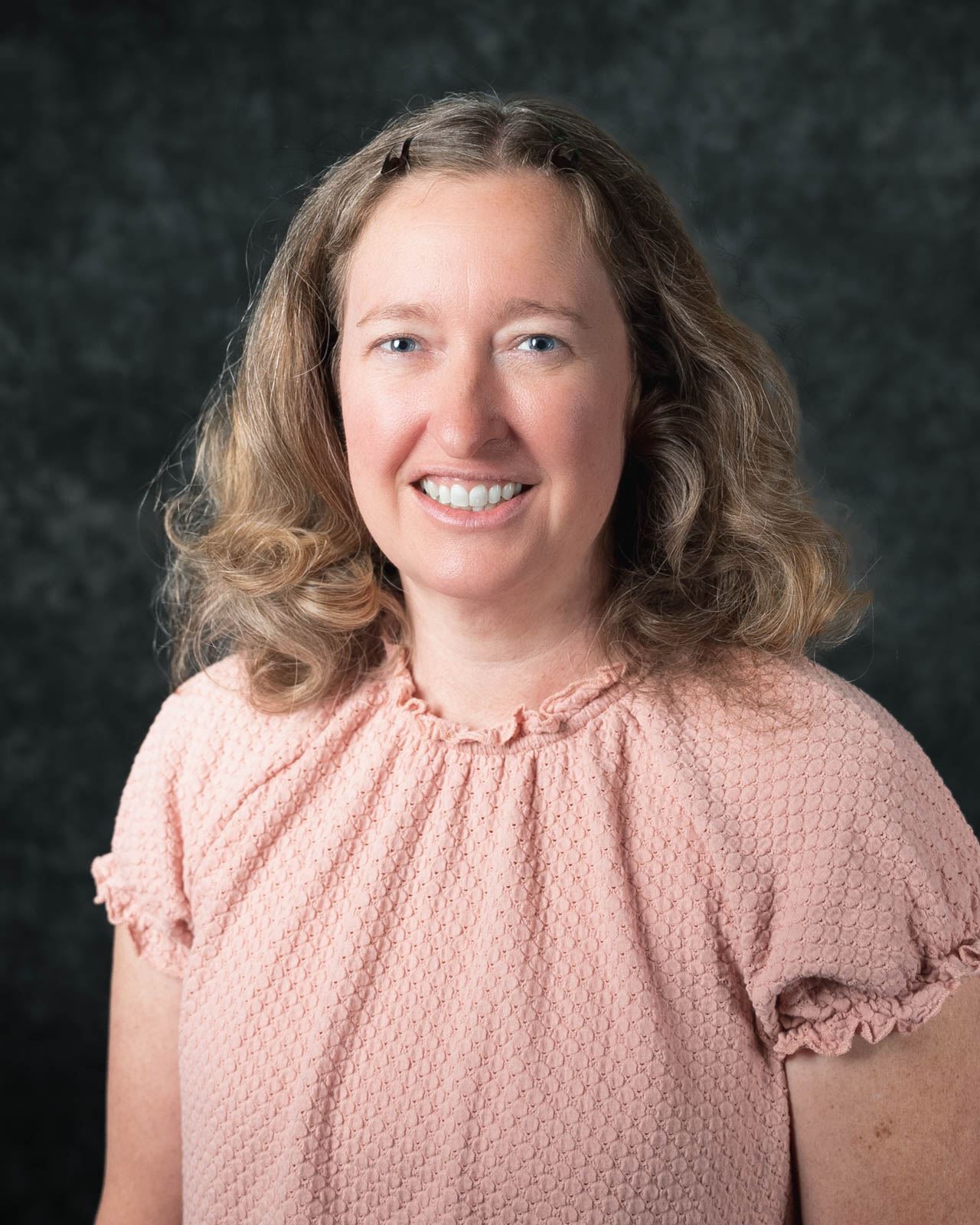 Angela McGuire Headshot